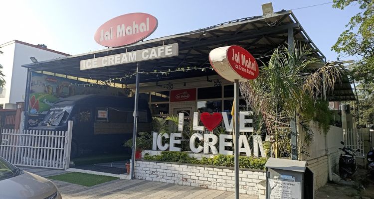 Jal Mahal Ice cream 